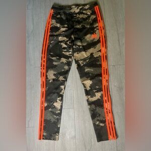 Adidas Tiro 19 AOP Camo Training Track Pants Legend Earth size Youth XL